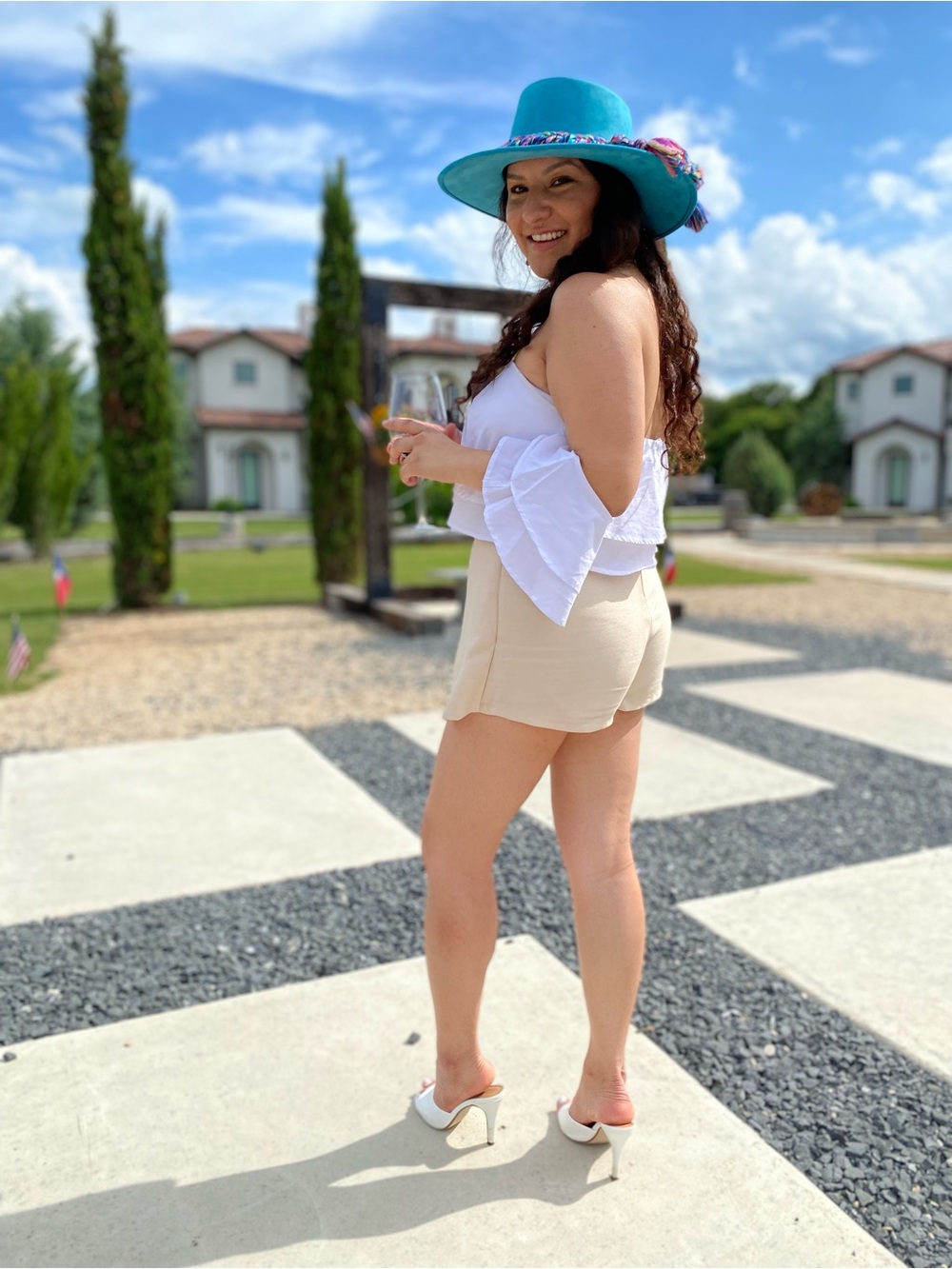 DO+BE Cream Asymmetrical Wrap Skort - Picture 6 of 7